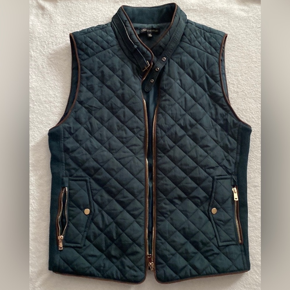 Women’s winter vest size large - Picture 2 of 2